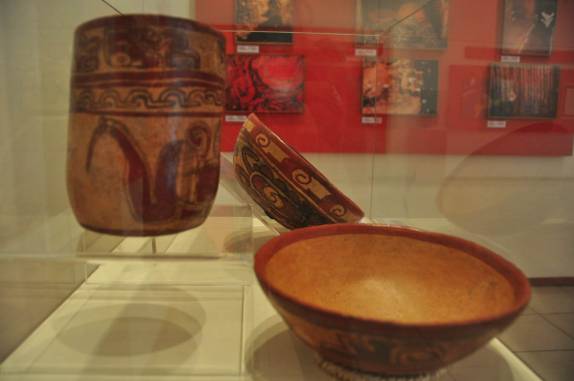 Cerâmica maya encontrada em joya de Cerén, em El Salvador